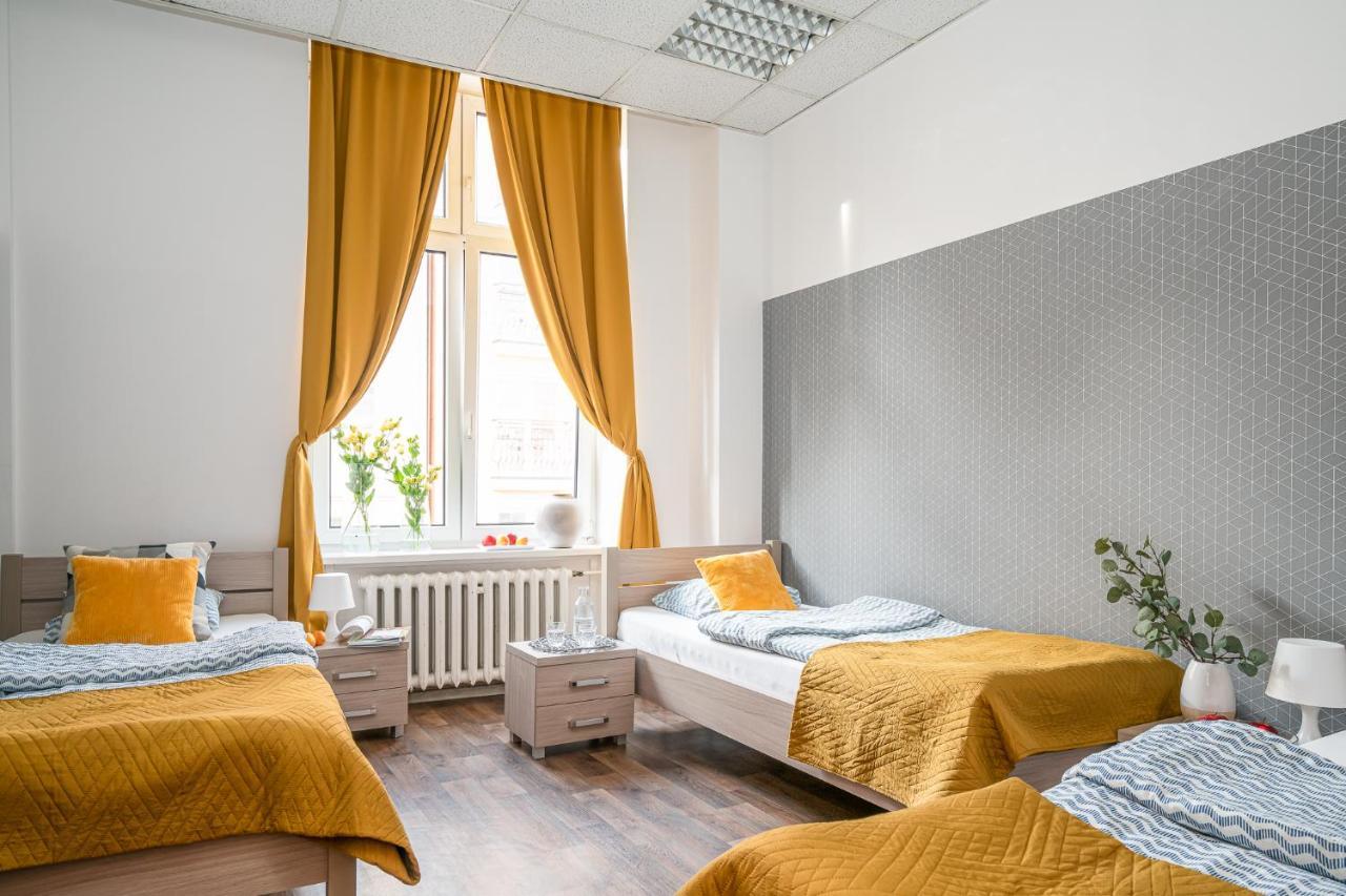 Absynt Hostel